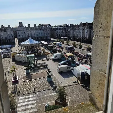Beautiful Grand Place Daire *